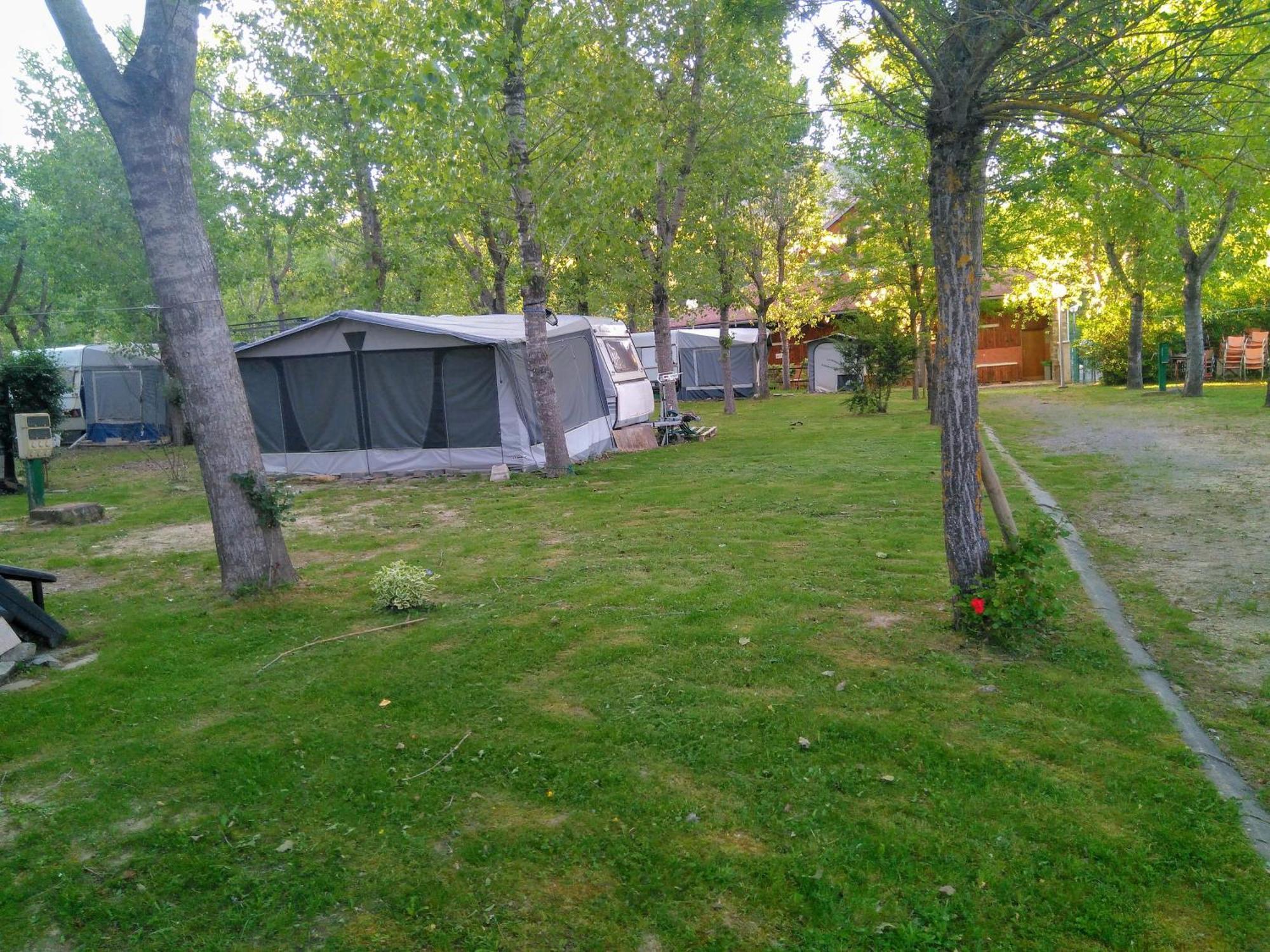 Camping Valle De Ечо Екстер'єр фото